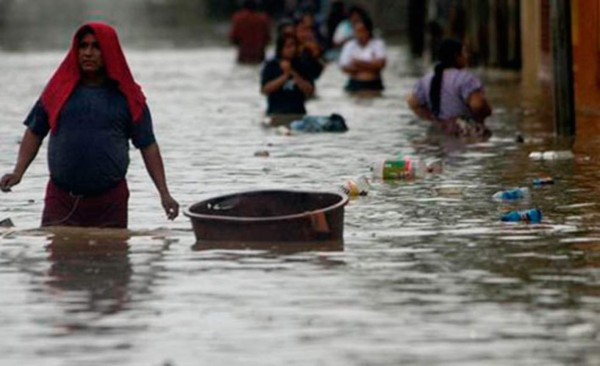 Al menos 700 damnificados reporta Copeco en Atlántida