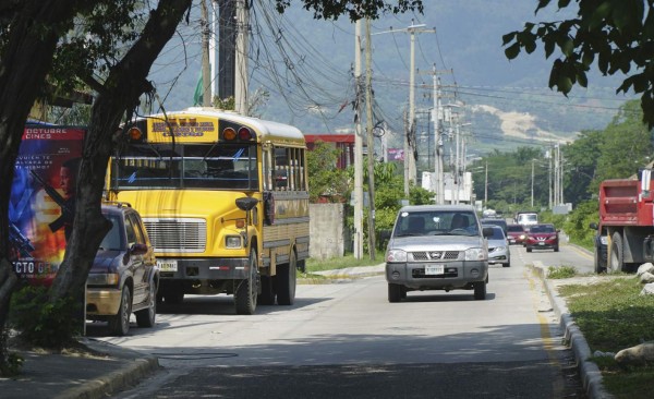 Fusina asegura que tiene agentes encubiertos en paradas de buses