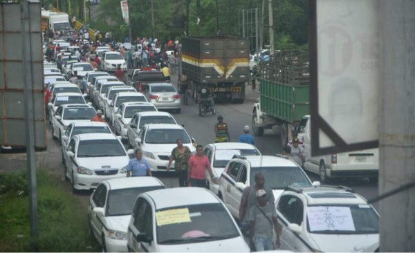 Tegucigalpa: transportistas pagan extorsión a cinco bandas