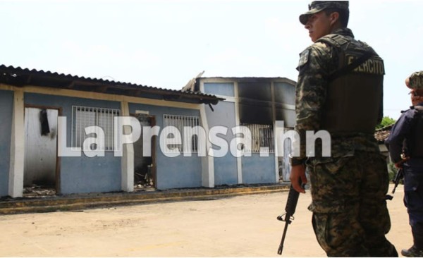 Honduras: Las fotos del incendio en la alcaldía de San Luis, Comayagua