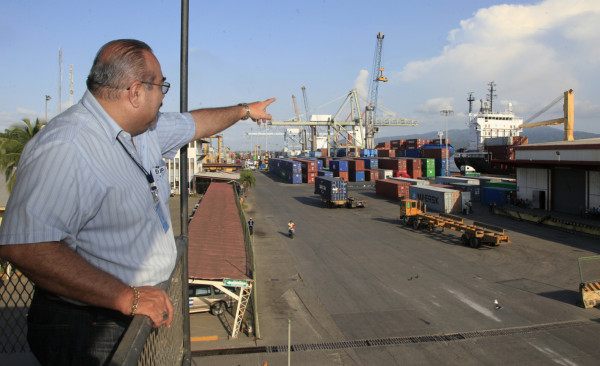 En un mes, los filipinos operarán Puerto Cortés