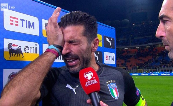 ¡Desgarrador! Buffon llora la eliminación de Italia y anuncia su retiro de la selección