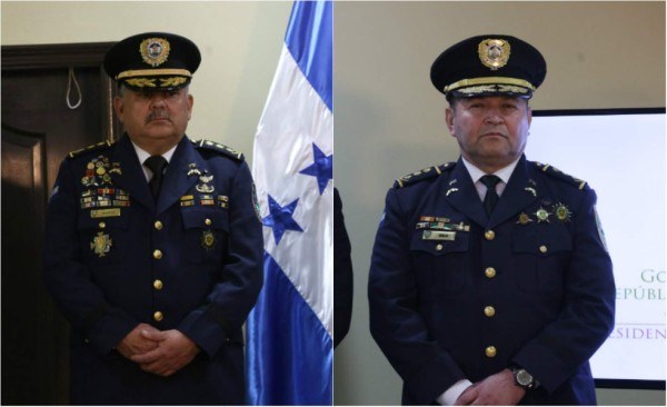 Asumen nuevos jefes de la Policía Nacional en celebración de aniversario