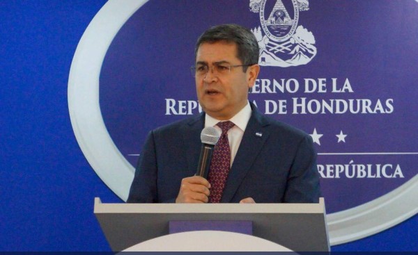 Diálogo en Honduras para superar crisis debe ser abierto: Juan Orlando Hernández