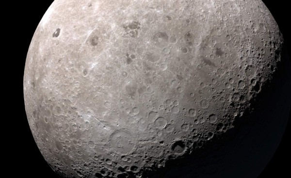 La NASA encuentra el sitio de impacto de sonda lunar de India
