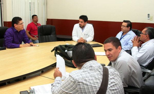 Fiscales realizan otra inspección en el Seguro Social de San Pedro Sula