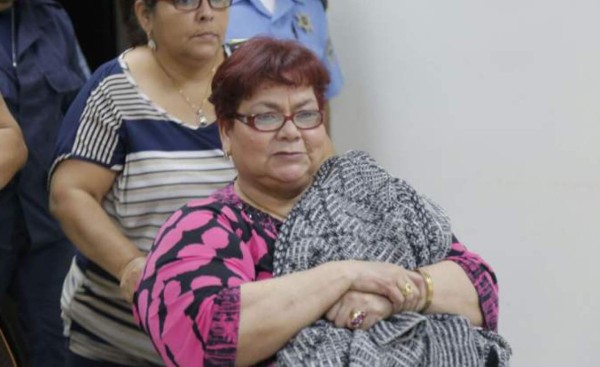 Condenan a siete años de prisión a Ada Muñoz