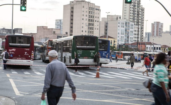 Persiste huelga de buses en Sao Paulo