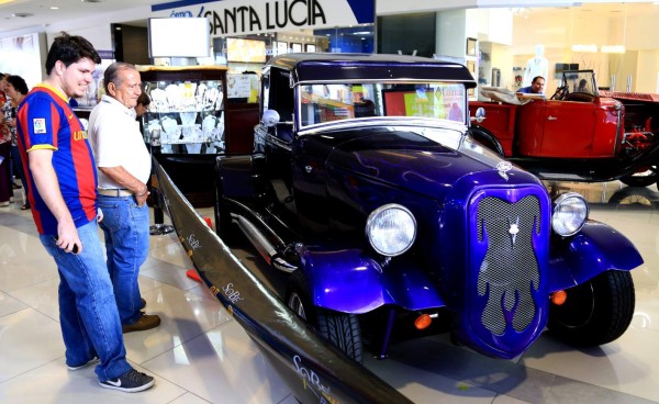 Fotos: Exitoso Altara Car Show de modelos de lujos y clásicos