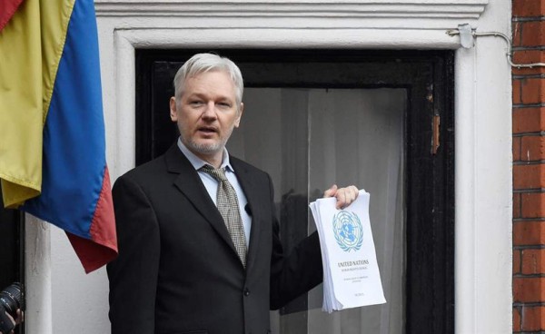 Julian Assange aceptará su extradición a EUA pero pone una condición