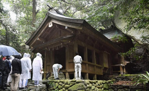 Prohibidas las mujeres en la isla Okinoshima