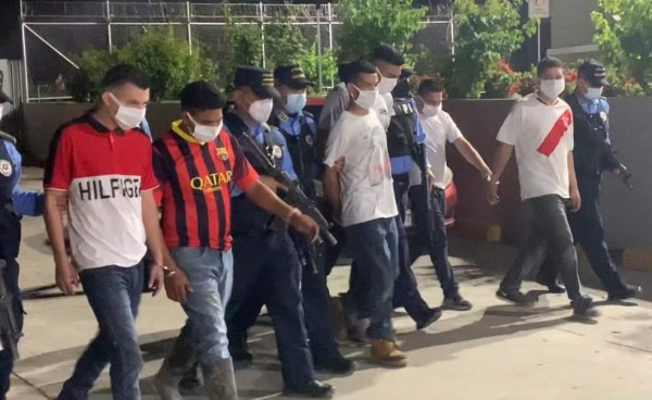 Capturan en Chamelecón a seis supuestos integrantes de la MS-13 quienes planeaban múltiple crimen