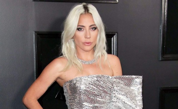 Lady Gaga presenta a su nuevo novio, el empresario Michael Polansky