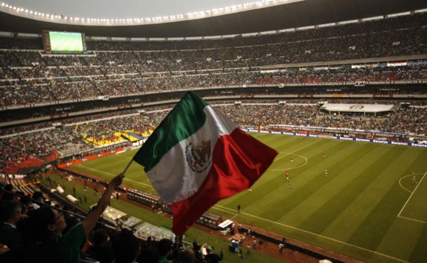 Estadio Azteca albergará menos cantidad de aficionados