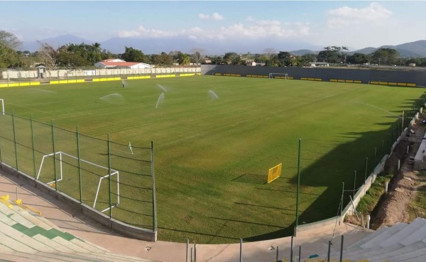 En un 85 por ciento está construido el bonito estadio del Parrillas One