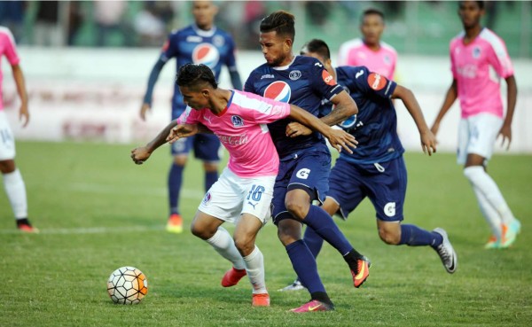 Olimpia perdonó al Motagua, pero se mantiene en el liderato