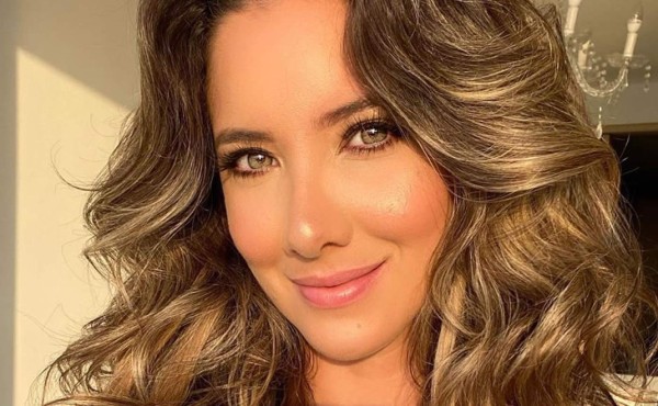 Ex Miss Colombia Daniella Álvarez aparece bailando en Instagram tras perder una pierna