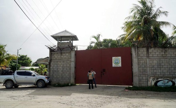 Fusina inspecciona el centro penal de El Progreso, Yoro