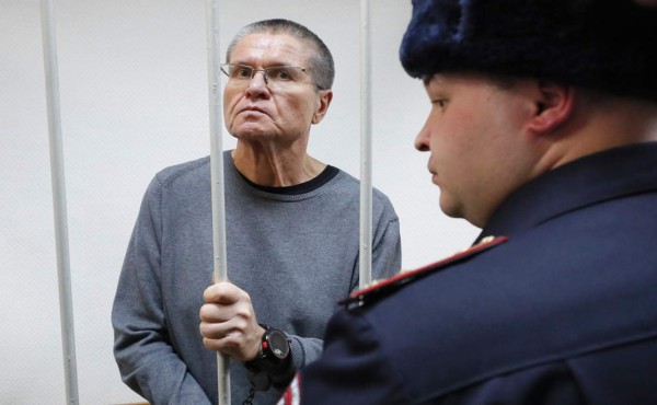 Exministro de Economía ruso condenado por soborno tras un turbio proceso judicial