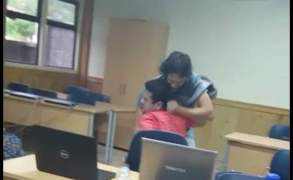 Estudiante universitario apuñala a catedrático en Comayagua