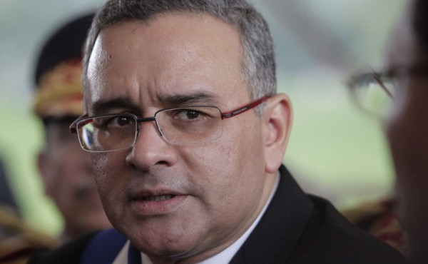 Tribunal indaga por enriquecimiento ilícito a expresidente salvadoreño