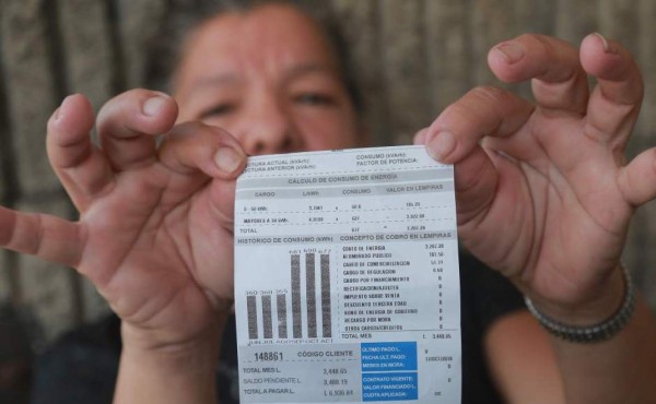 Oficial: hondureños ya no pagarán 15% de ISV de energía eléctrica residencial  