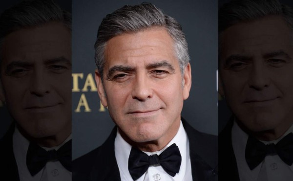 George Clooney critica a Hollywood por no responder al ciberataque a Sony