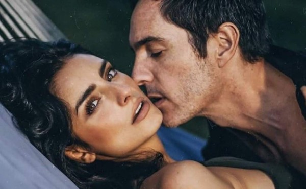 Aislinn Derbez reveló que fue tóxica con Mauricio Ochamnn