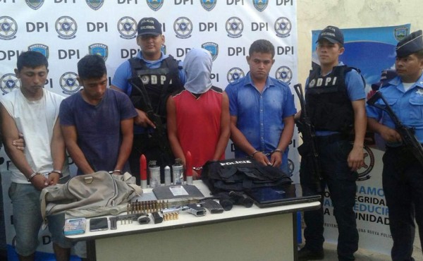 Capturan a cuatro supuestos miembros de la 'Banda del carro blanco' en Comayagua