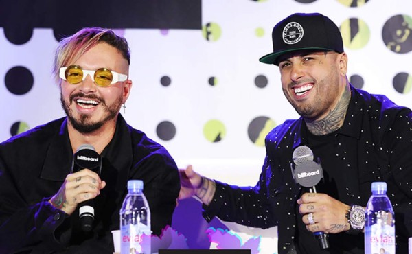 J Balvin y Nicky Jam imitan a Justin Bieber  