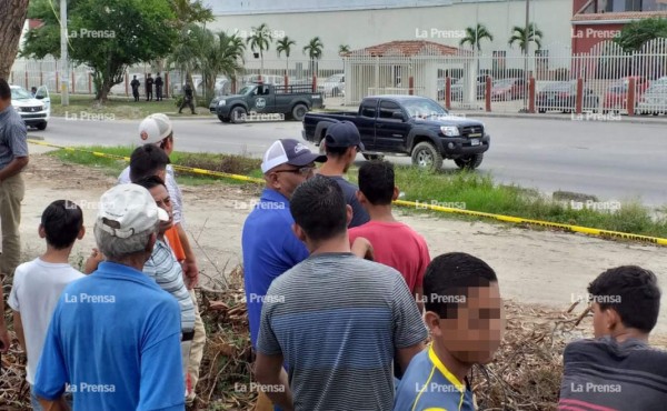 Acribillan dentro de su carro a un hombre en San Pedro Sula