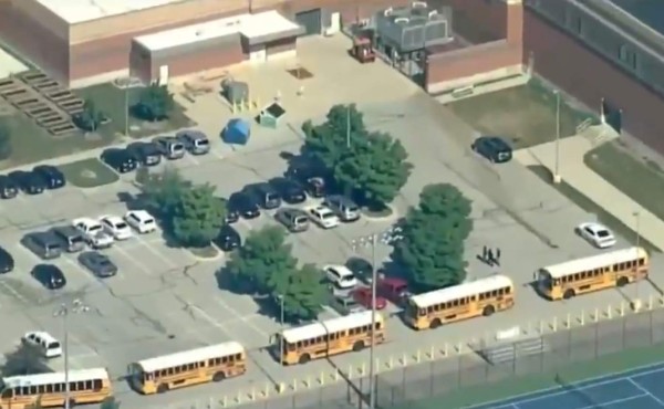 EEUU: Dos heridos en tiroteo en una escuela de Indiana