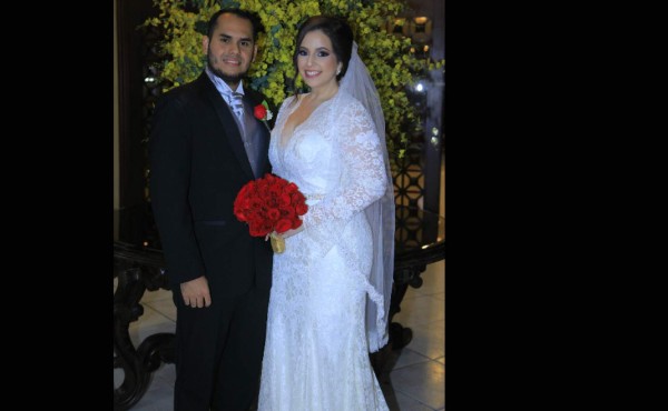 La boda de Natalia Carrillo y Gustavo Miguel Álvarez