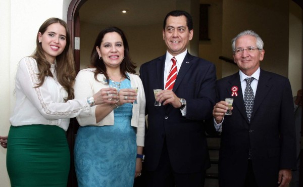 Embajada de Perú celebró su 194 aniversario