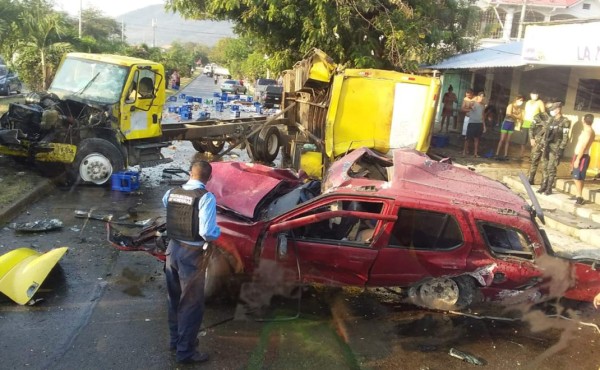 Dos muertos deja fuerte choque en La Unión de San Pedro Sula