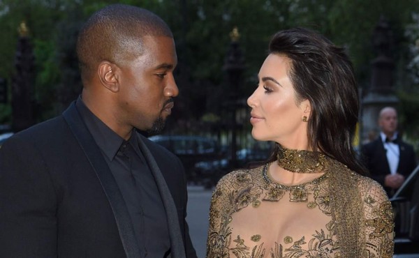 Kim Kardashian le desea un feliz aniversario a Kanye West