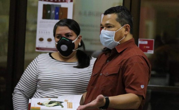 Cámara del Libro hondureña pide reabrir en un país 'alérgico' a la lectura