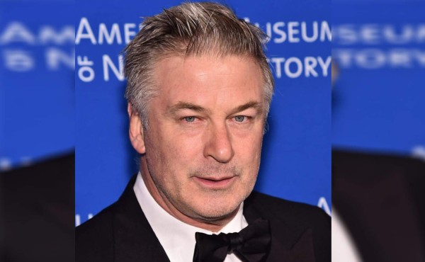 Alec Baldwin: 'Yo no golpeé a nadie, eso es falso”