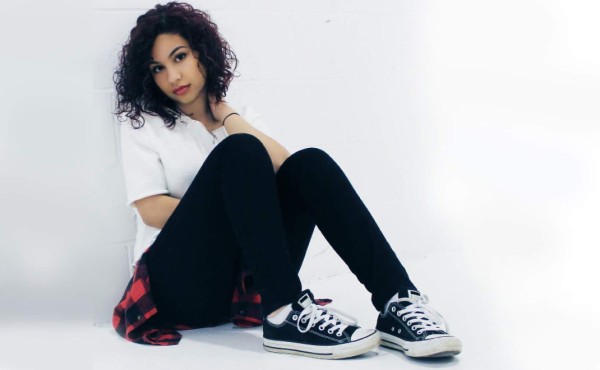 Alessia Cara: 'Le tengo miedo a la fama'