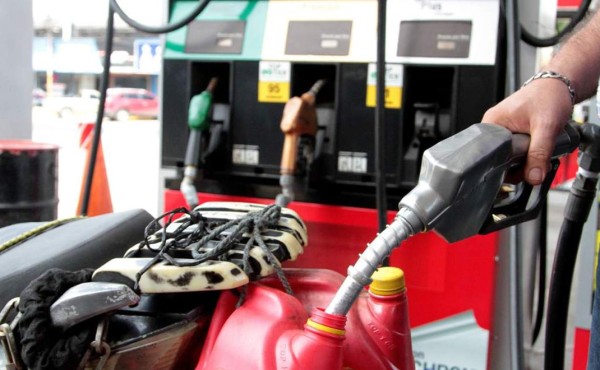 Honduras: Combustibles tendrán aumento de precio este lunes