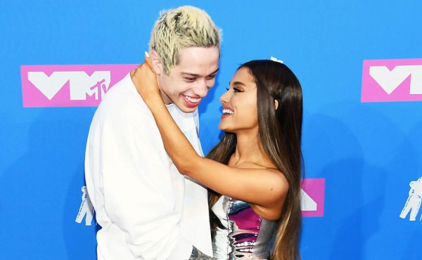 Pete Davidson cierra Instagram tras su supuesta ruptura con Ariana Grande