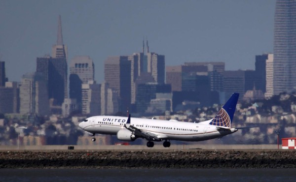 Boeing desata alarma sobre seguridad aérea