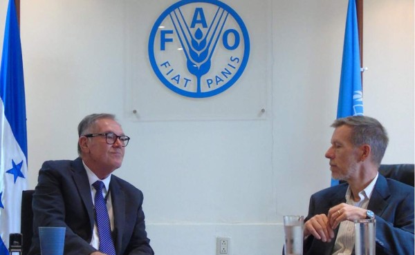 FAO y CRS firman acuerdo de cooperación para mejorar prácticas agrícolas en Honduras