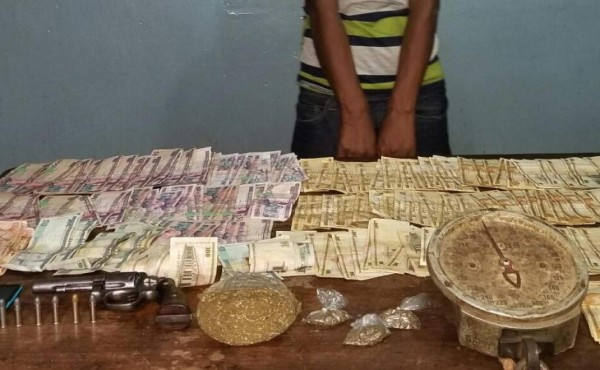 Ministerio Público detiene supuesto distribuidor de drogas en La Paz  