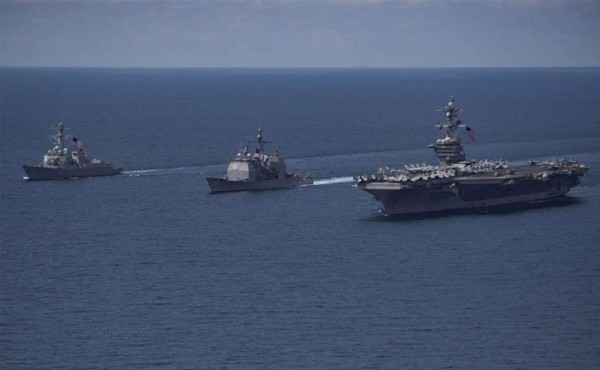 Corea de Norte amenaza con hundir bajo ataque al portaaviones de EUA
