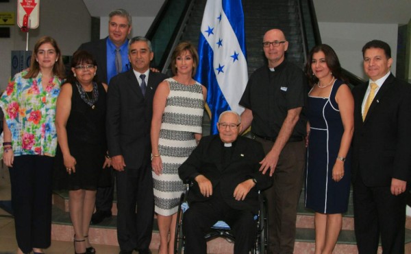 Homenaje al padre Antonio Quetglas