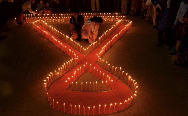 Países latinos reportan eliminación de la transmisión VIH madre-hijo
