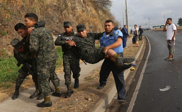 Tres militares heridos deja accidente en Tegucigalpa