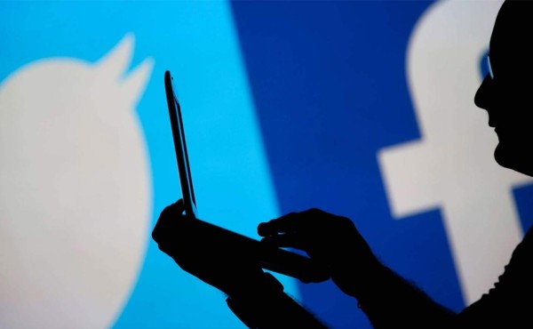 Rusia amenaza a Facebook y Twitter con sanciones multimillonarias
