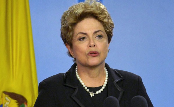 Dilma Rousseff teme 'golpe a la paraguaya”